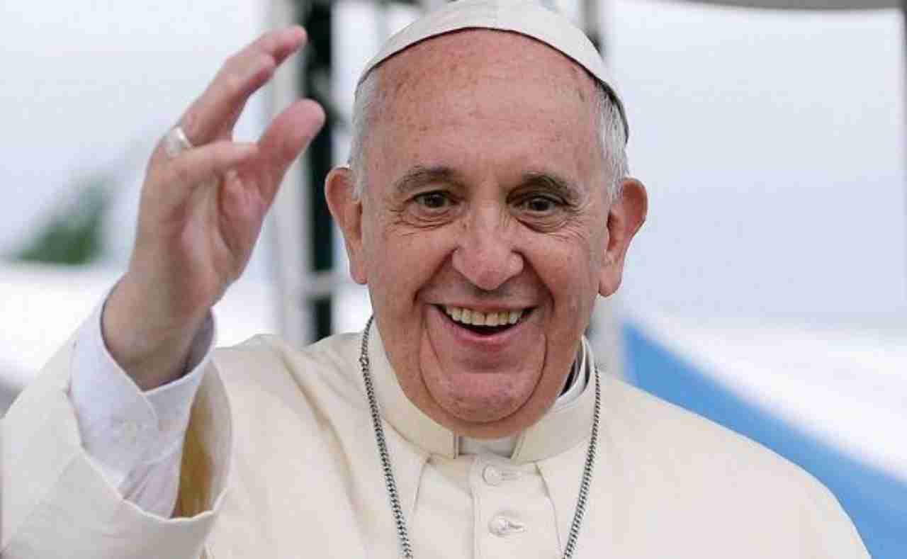 Covid: Papa Francesco ha regolarmente ottenuto il suo Green pass