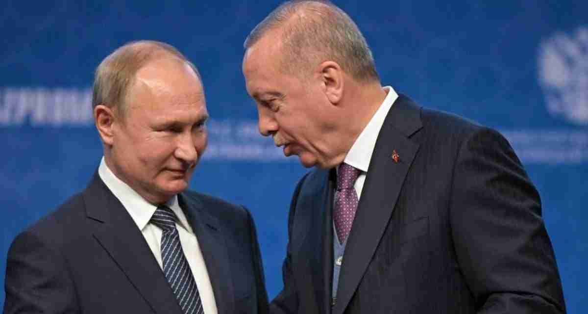 Erdogan annuncia la volontà della Russia di prorogare l’accordo sul grano ma Mosca smentisce